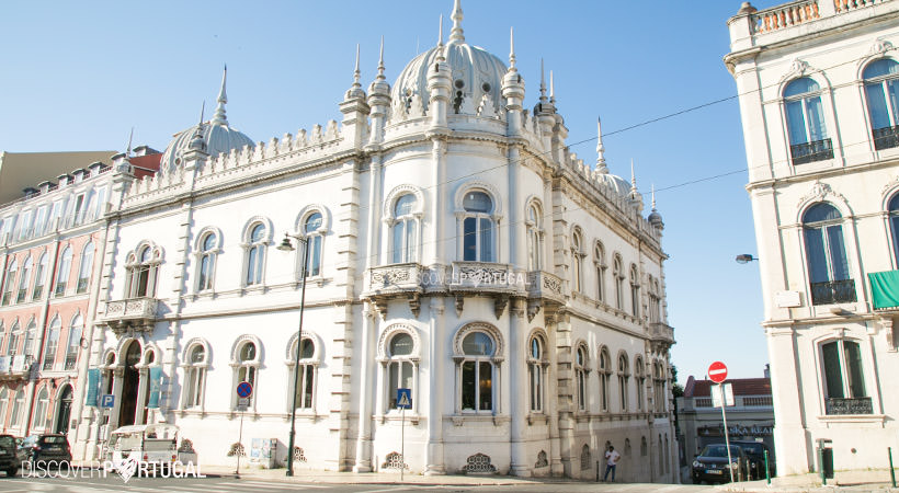 фасад дворца