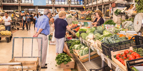 Продуктовые рынки Лиссабона Продуктовые рынки Лиссабона